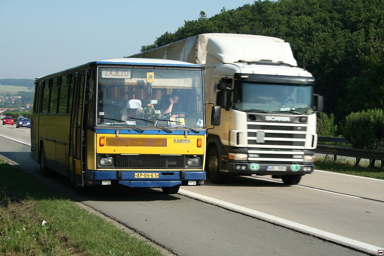img00019.jpg