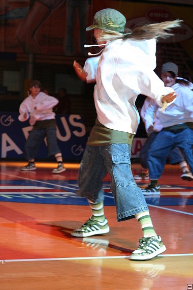 img00004.jpg