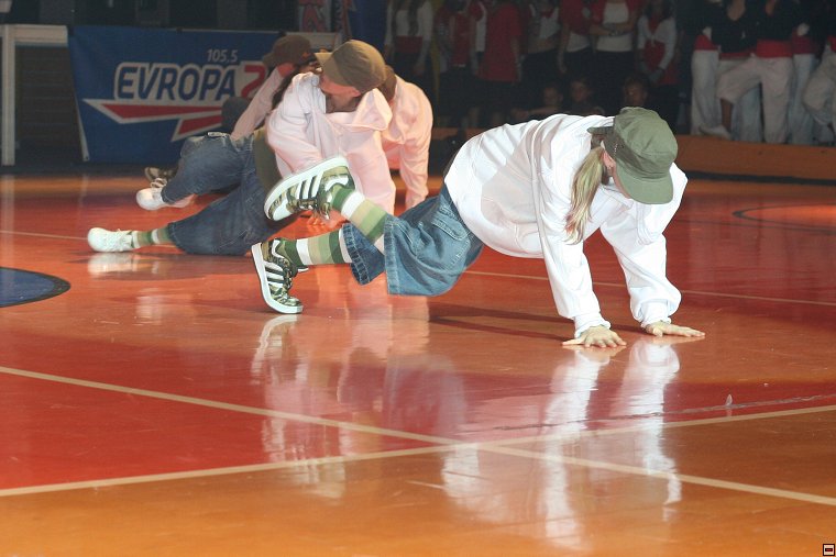 img00030.jpg