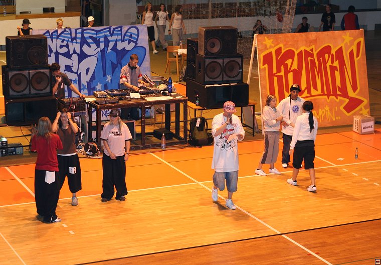 img00002.jpg
