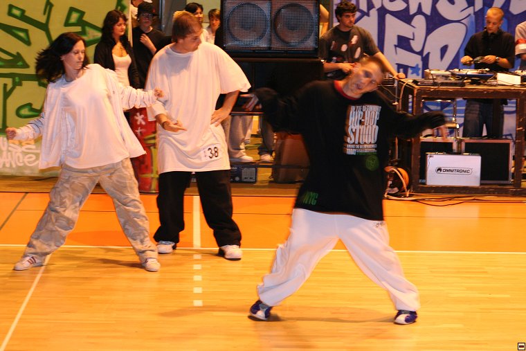 img00011.jpg