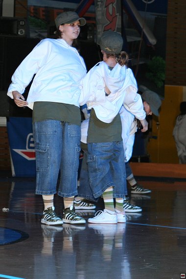 img00002.jpg