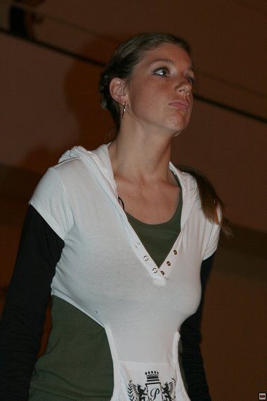 img00027.jpg
