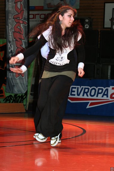img00008.jpg