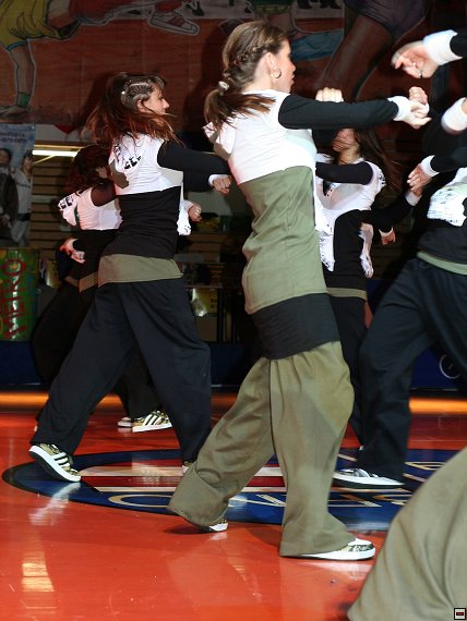 img00019.jpg