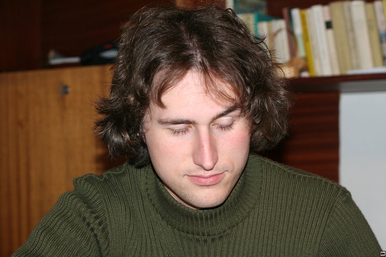 img00004.jpg