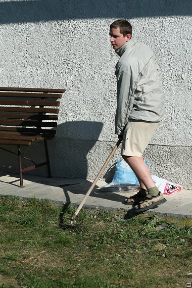 img00004.jpg