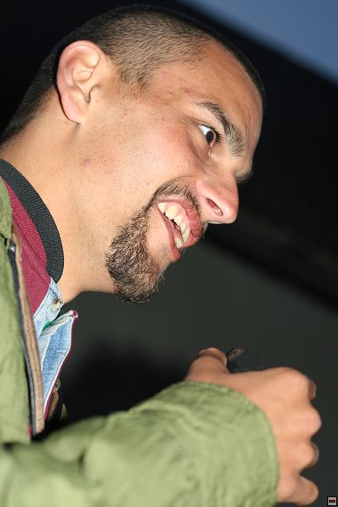 img00004.jpg