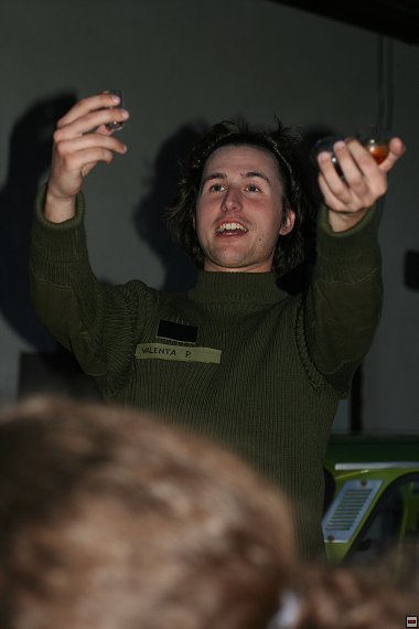 img00007.jpg
