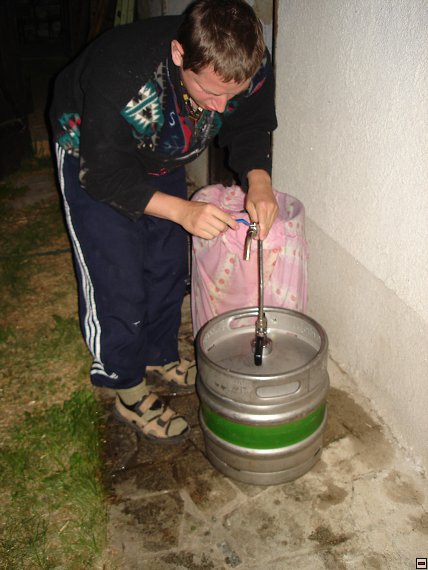 img00107.jpg