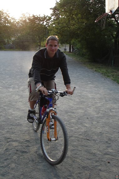 img00016.jpg