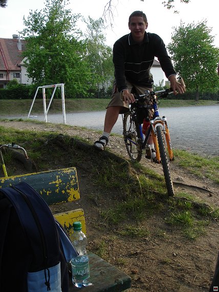 img00020.jpg