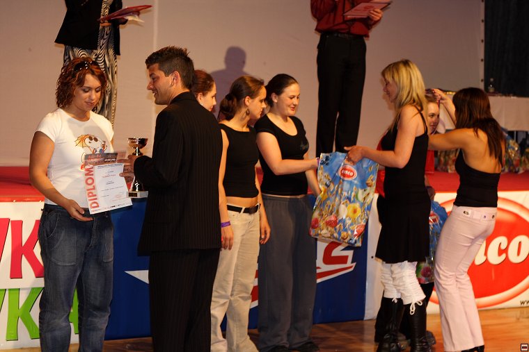 img00002.jpg