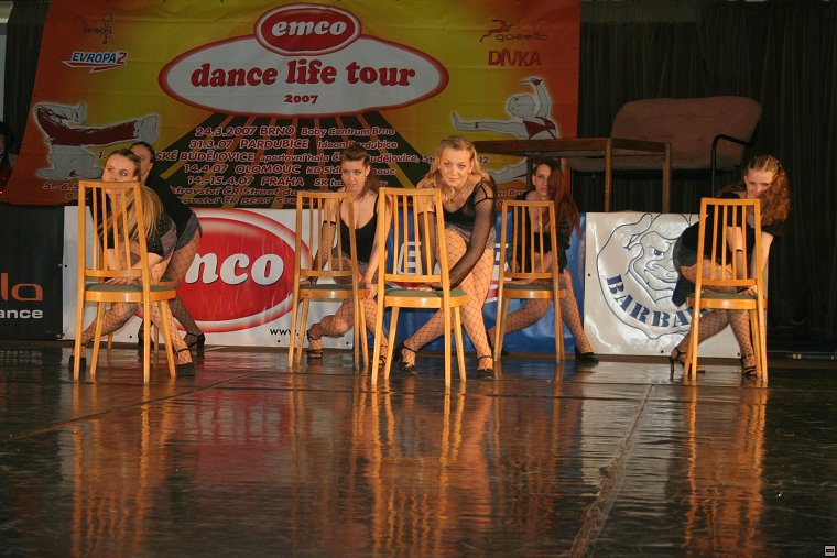 img00002.jpg