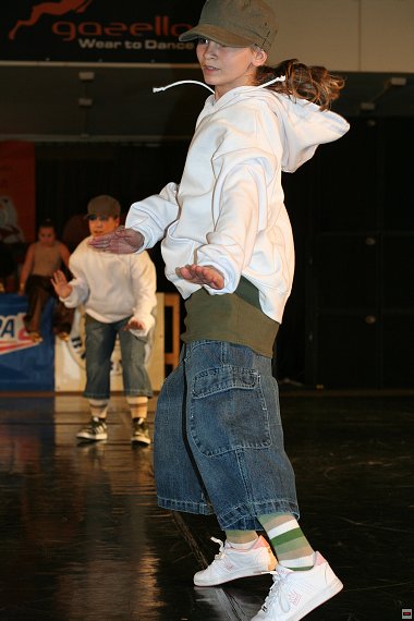 img00006.jpg