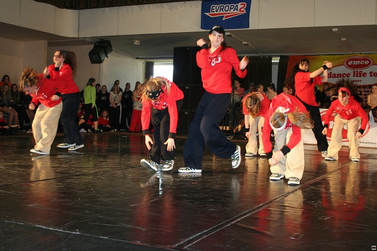 img00019.jpg