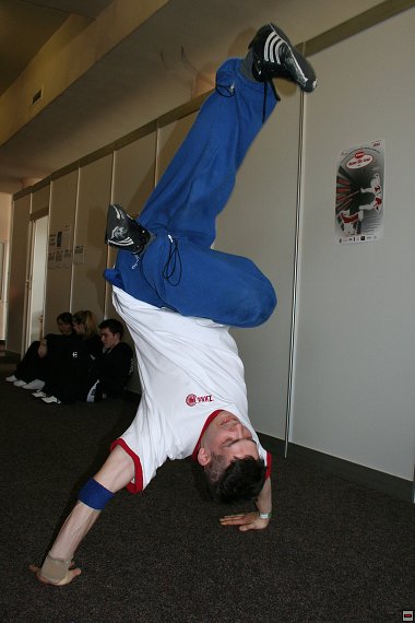 img00004.jpg