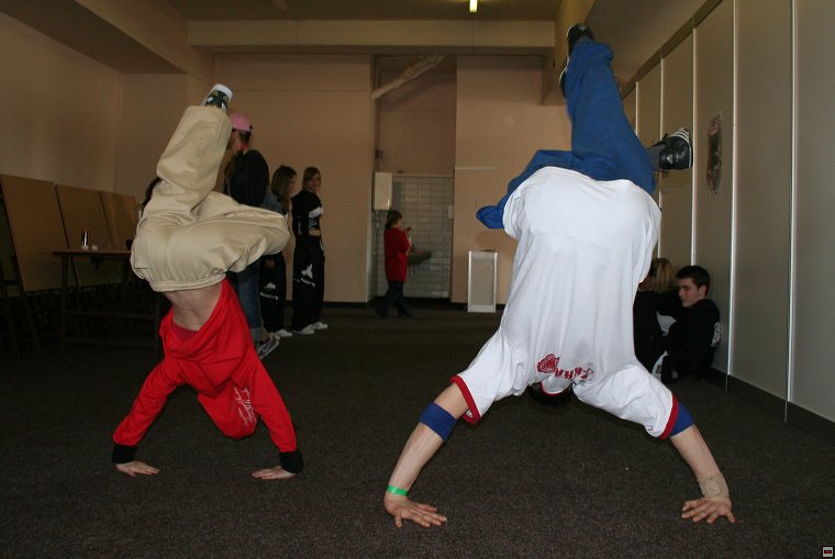img00006.jpg
