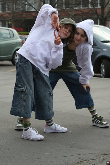 img00004.jpg