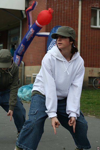 img00008.jpg