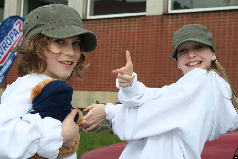 img00017.jpg