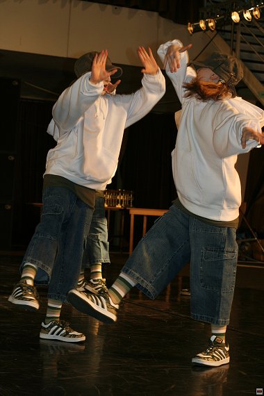 img00018.jpg