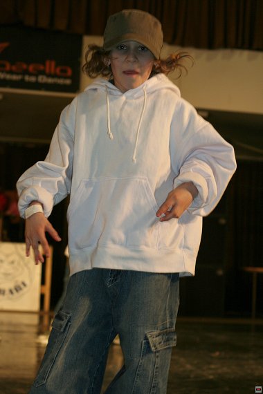 img00032.jpg