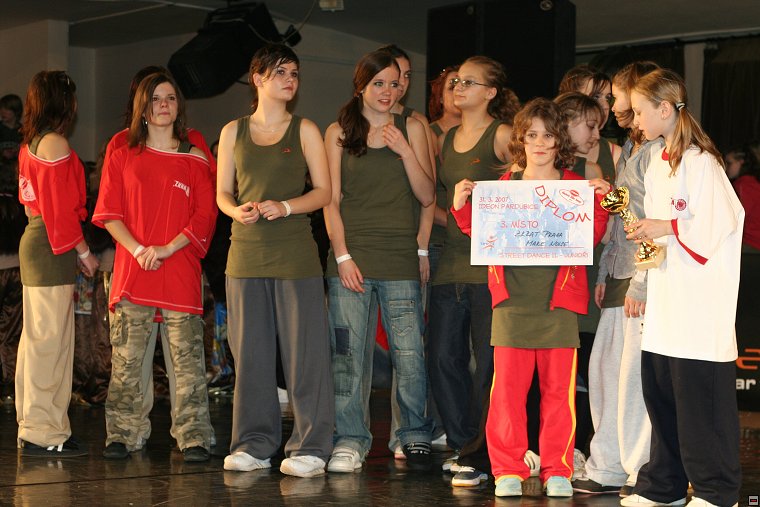 img00002.jpg