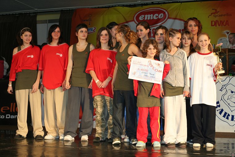 img00004.jpg