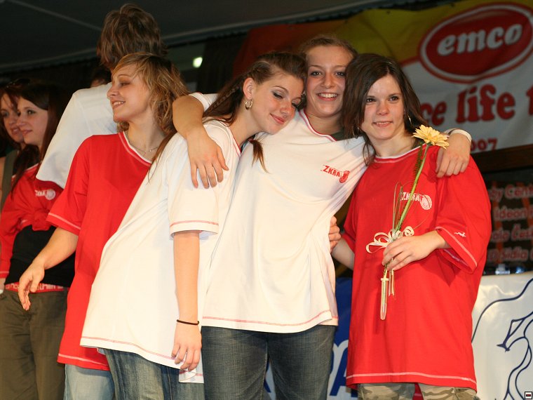 img00009.jpg