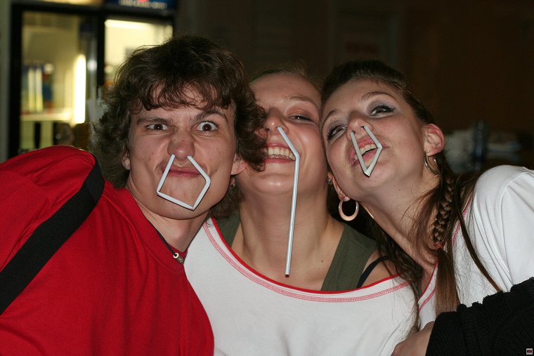 img00015.jpg