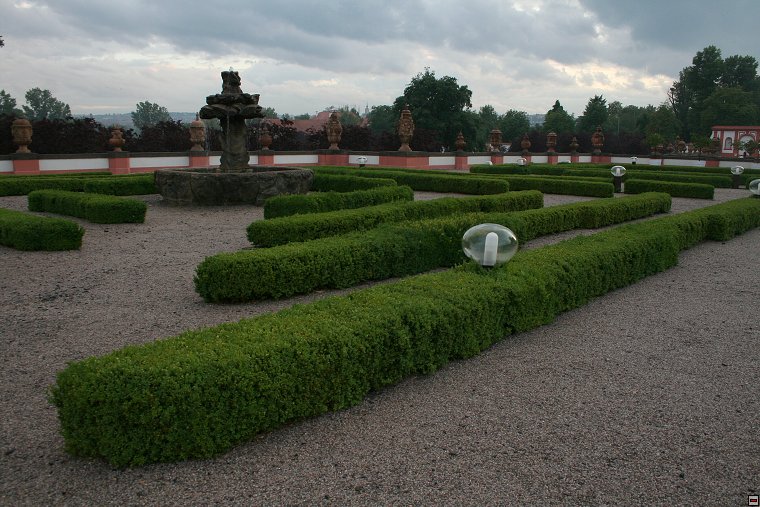 img00016.jpg
