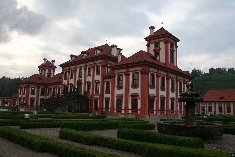 img00021.jpg