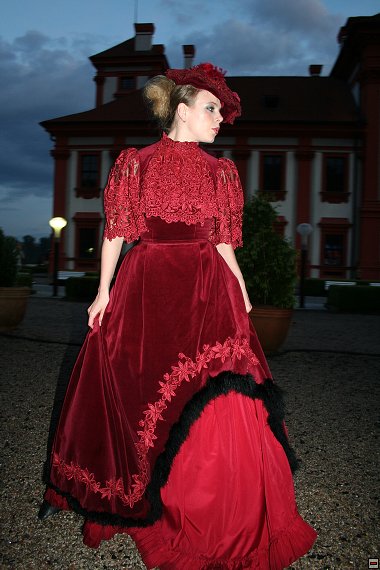 img00015.jpg