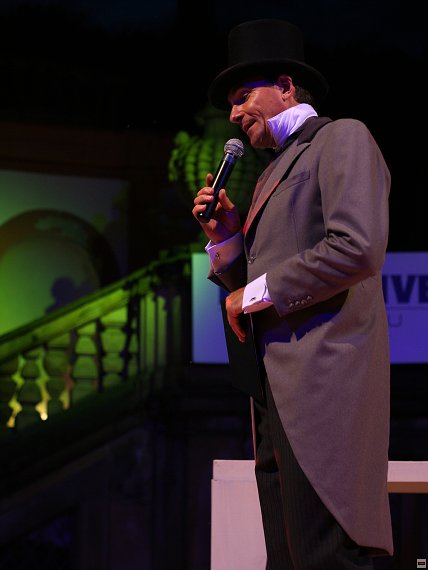 img00028.jpg