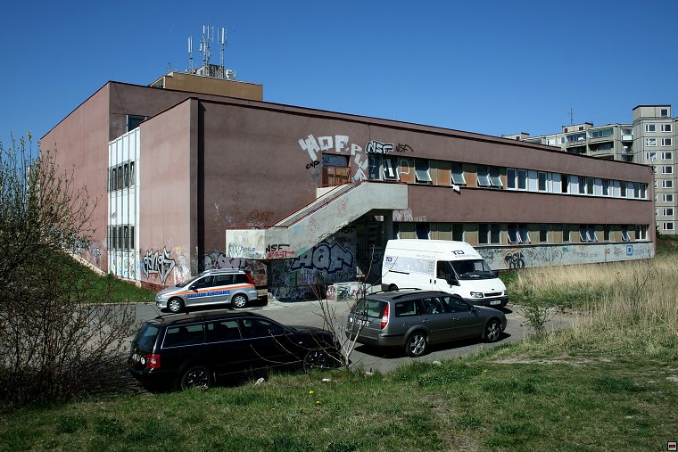 img00035.jpg