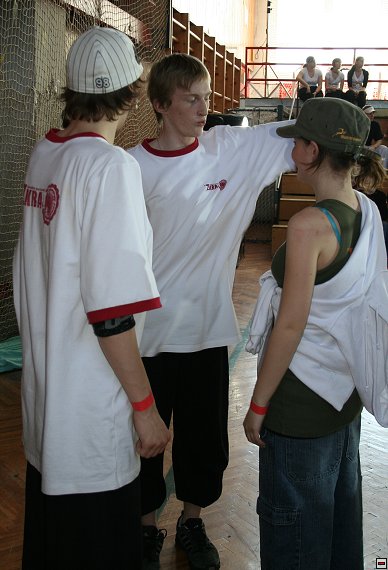 img00100.jpg