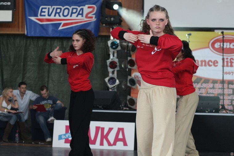 img00003.jpg