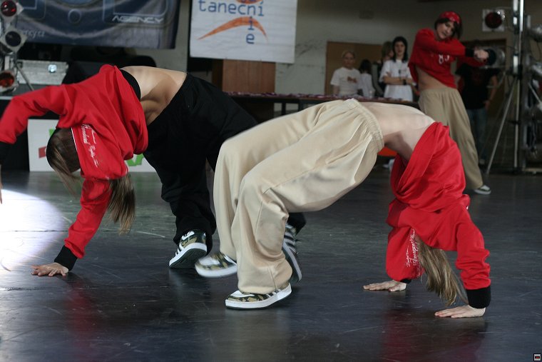 img00017.jpg