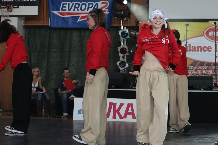 img00026.jpg
