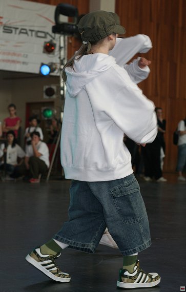 img00008.jpg