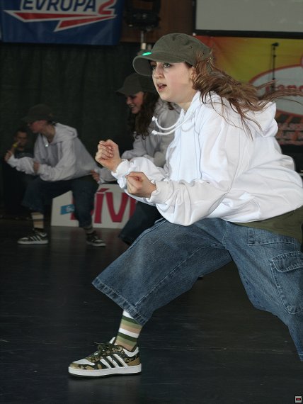 img00012.jpg