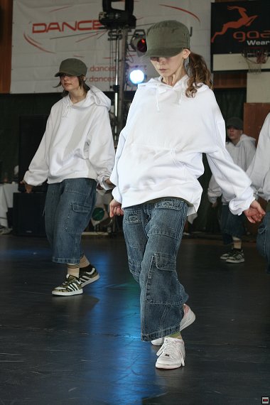 img00022.jpg