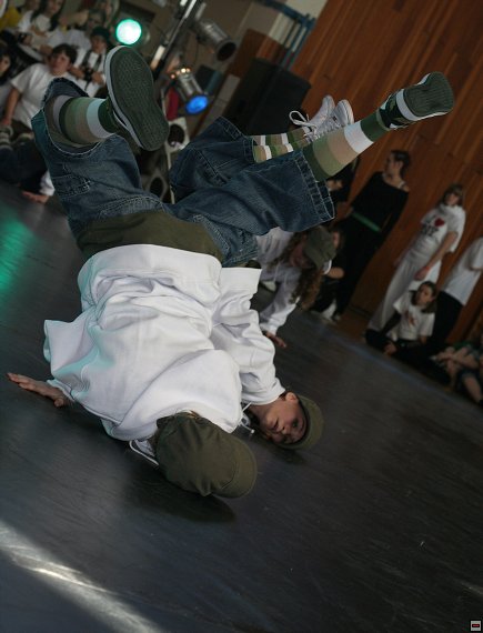img00030.jpg