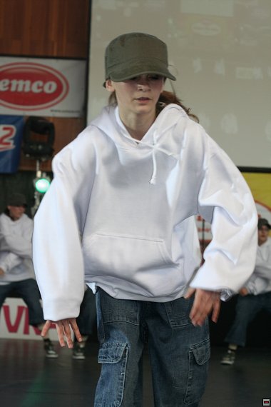 img00032.jpg