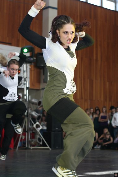 img00006.jpg