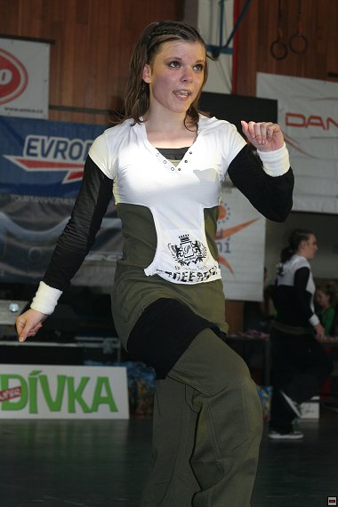 img00017.jpg
