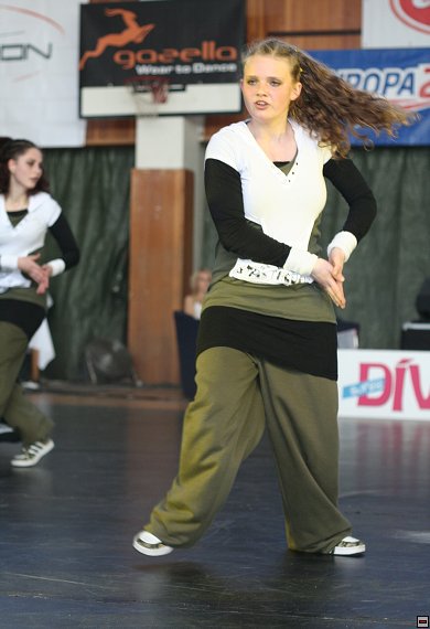 img00024.jpg