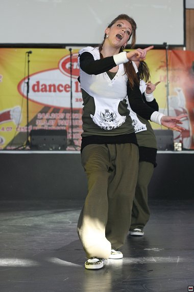 img00026.jpg