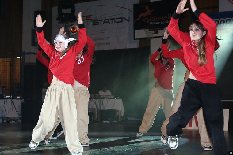 img00002.jpg